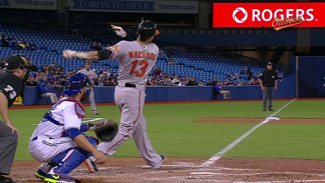 Machado's solo home run