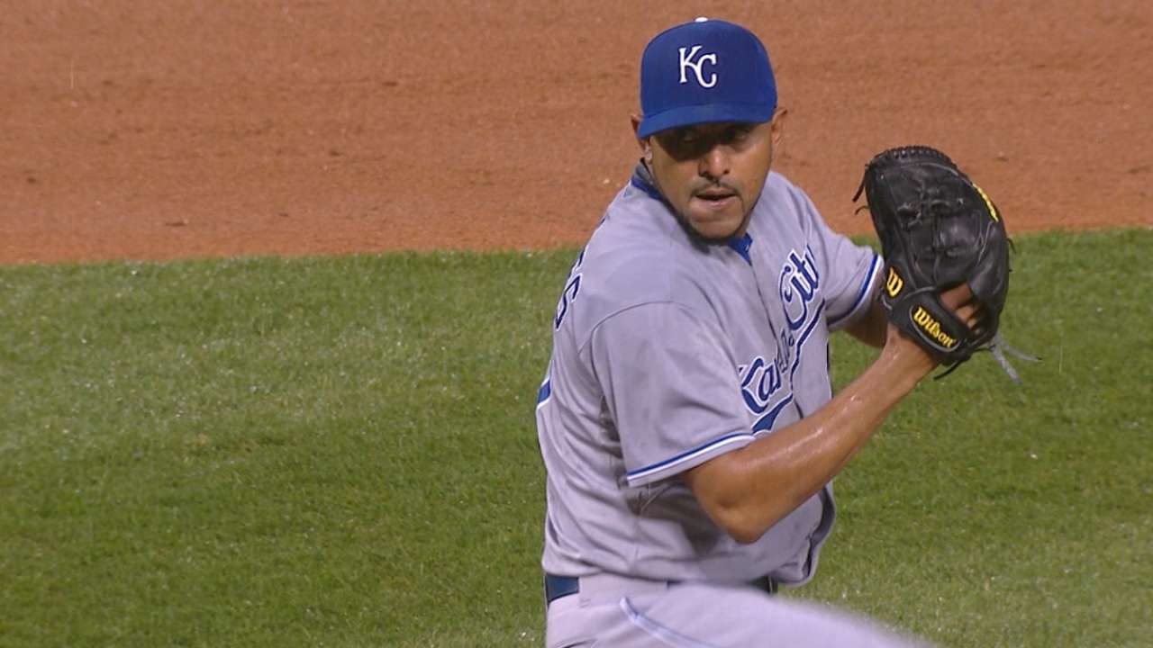 Morales gets Royals out of jam