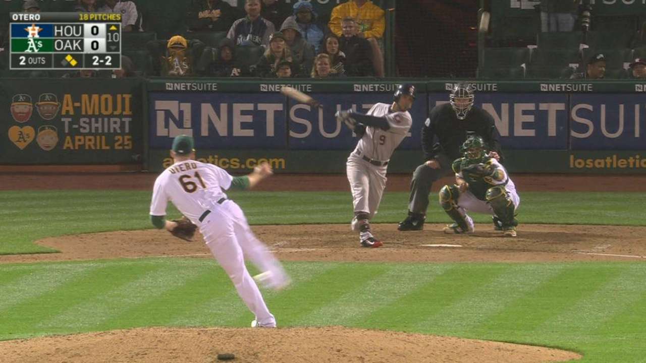 Gonzalez's go-ahead double