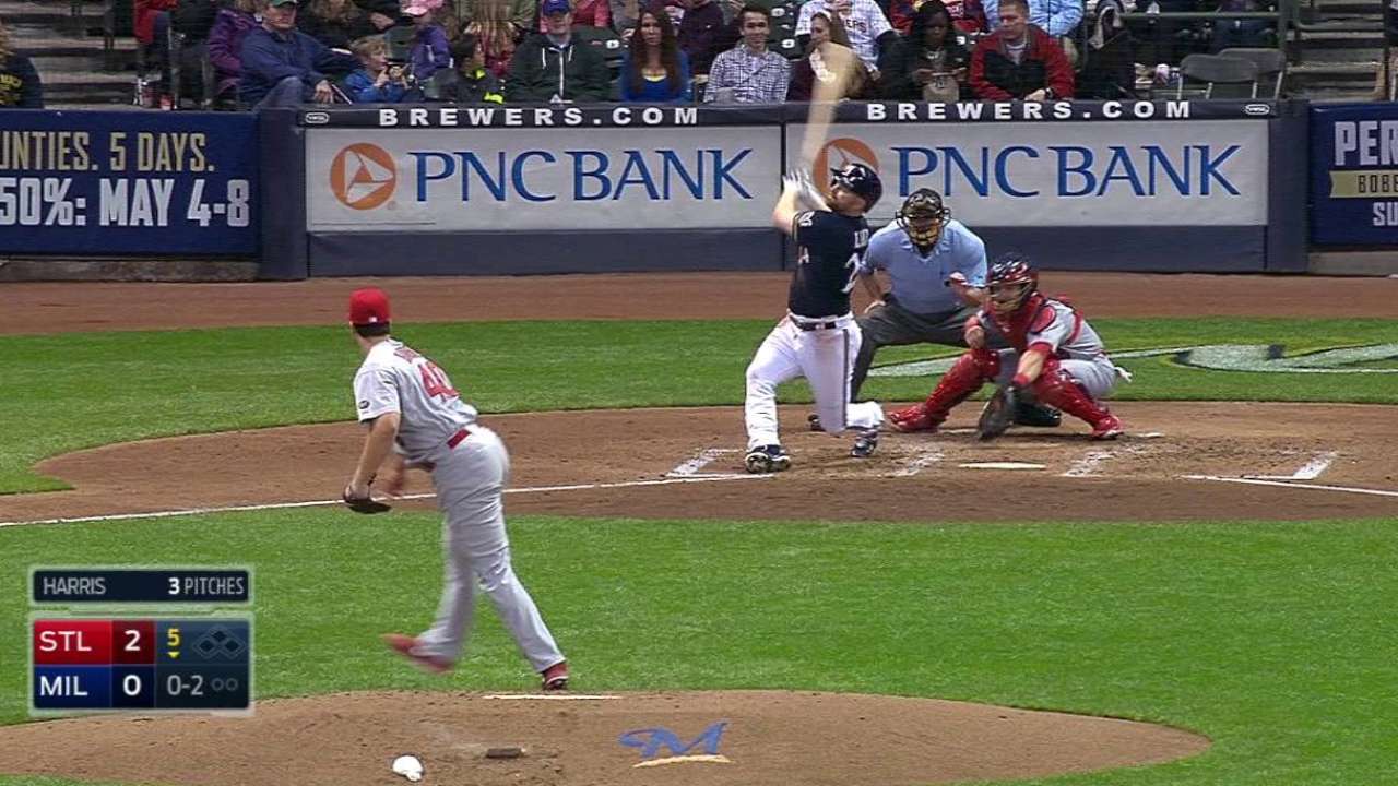 Harris fans Lind in ML debut