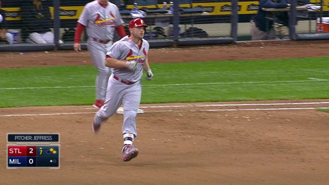 Holliday's three-run blast