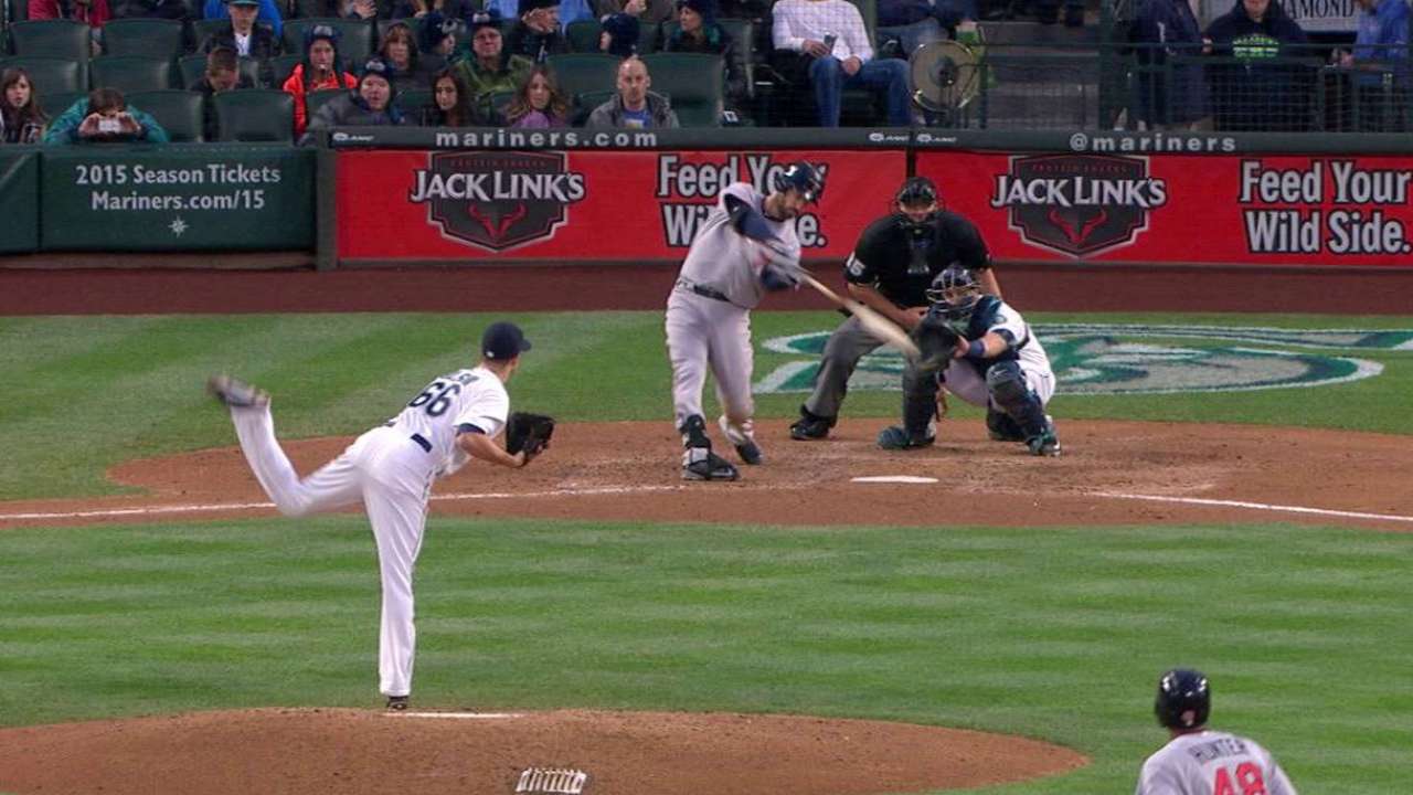 Mauer's RBI single