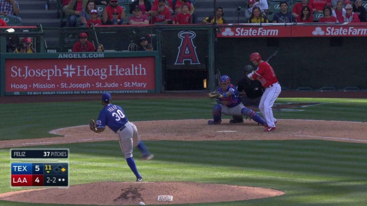 Martinez, Feliz make their mark in Rangers' comeback win