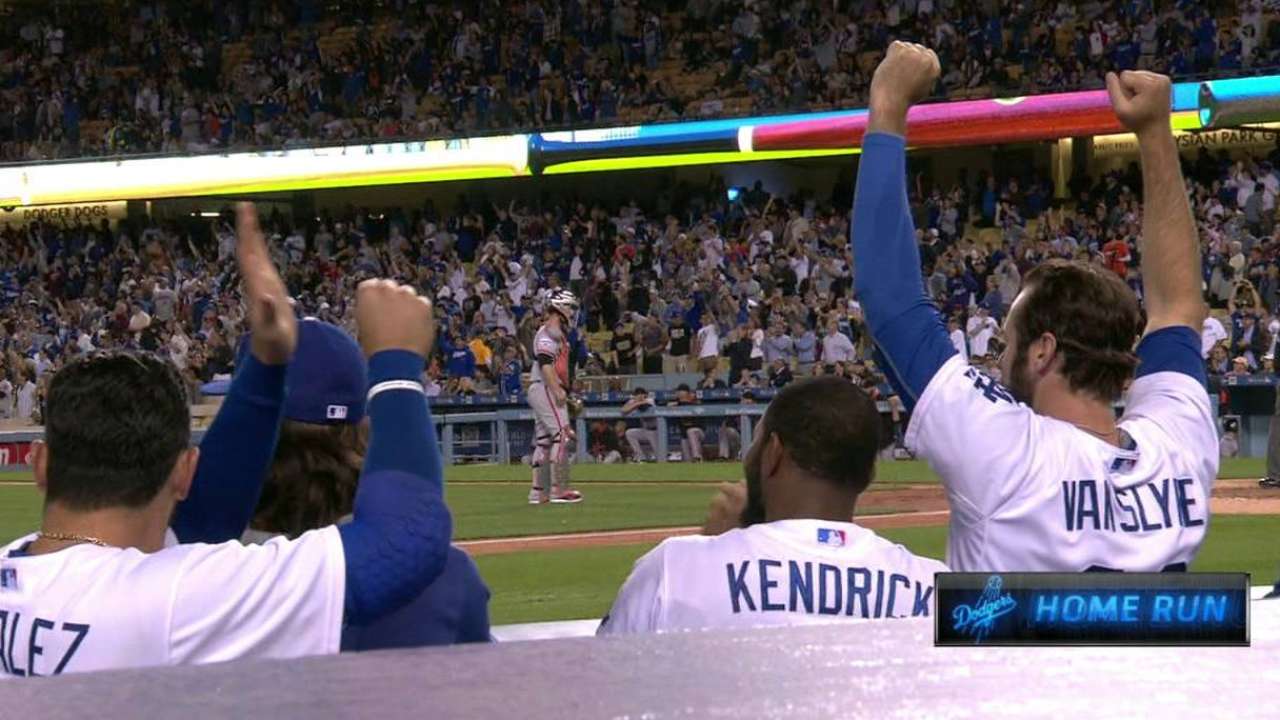 Turner's three-run shot