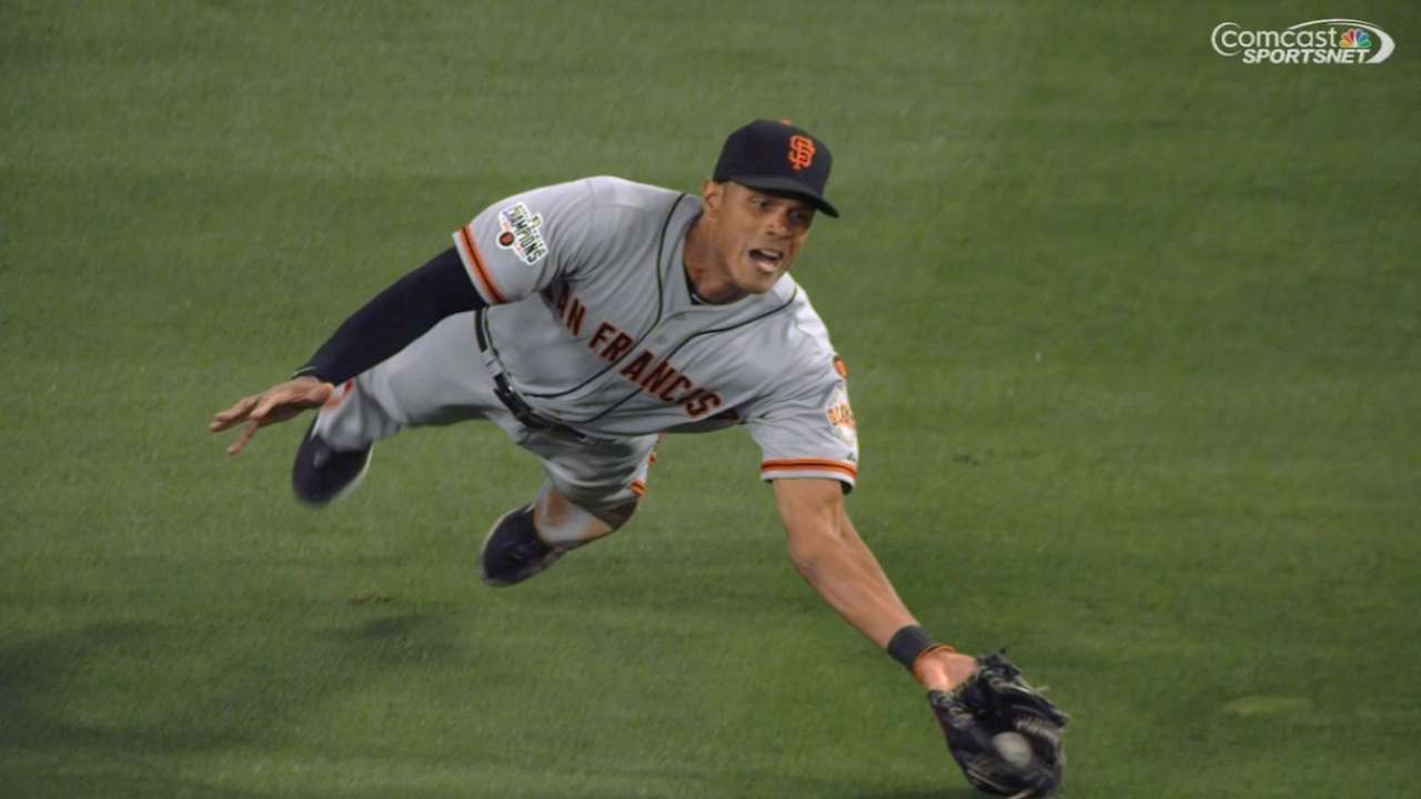 Lincecum struggles against aggressive Dodgers