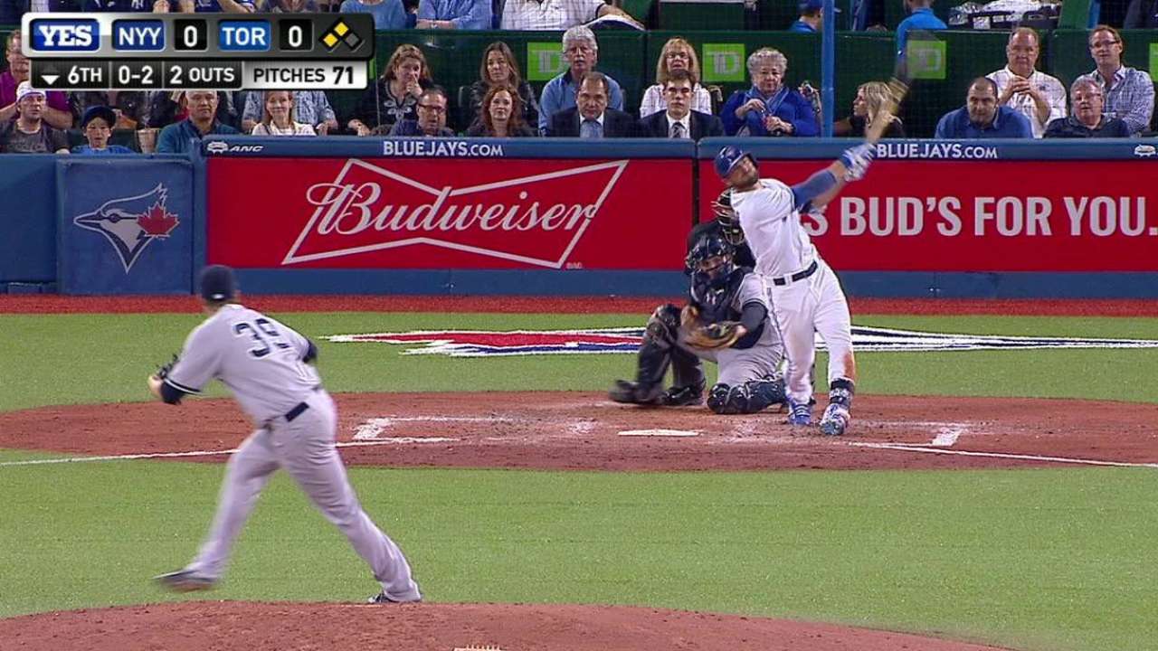 Whitley wiggles out of a jam