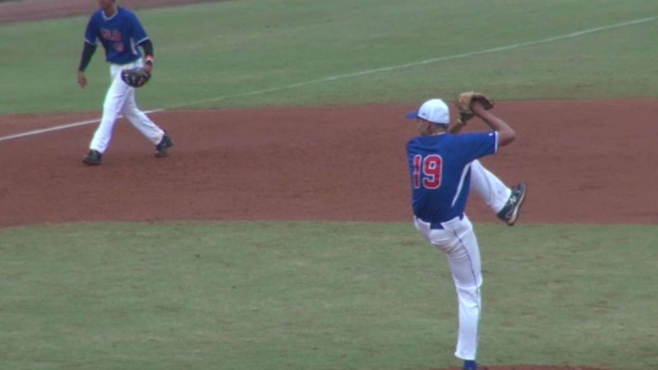 Cards agree to deal with Seijas, No. 11 on int'l prospects list
