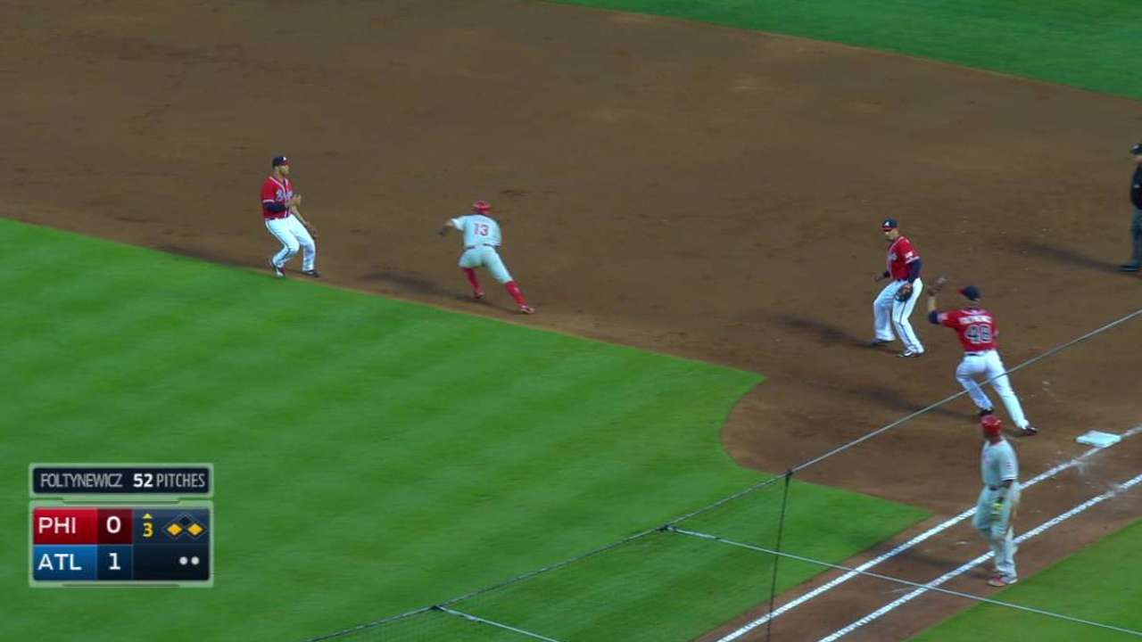 Revere scores during rundown