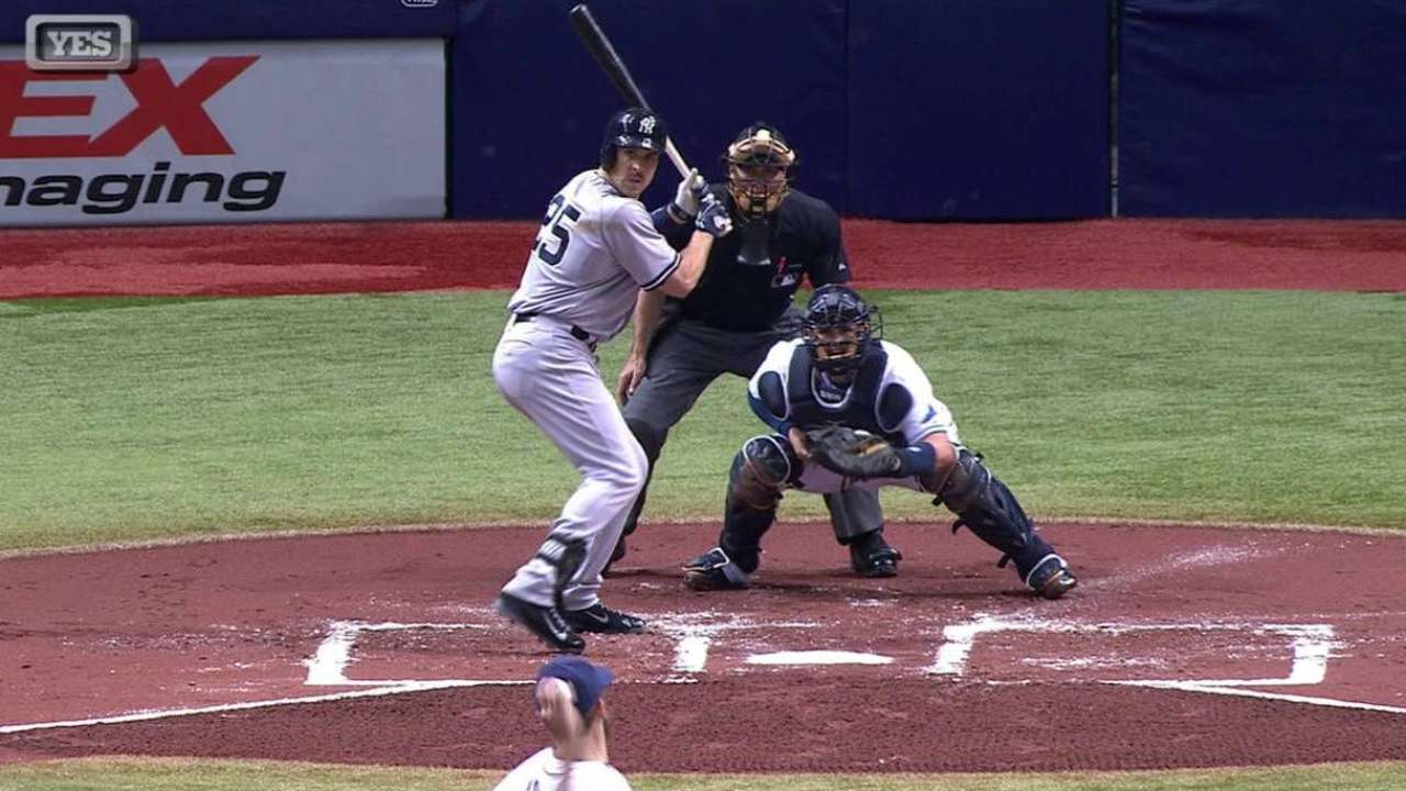 Teixeira's RBI single