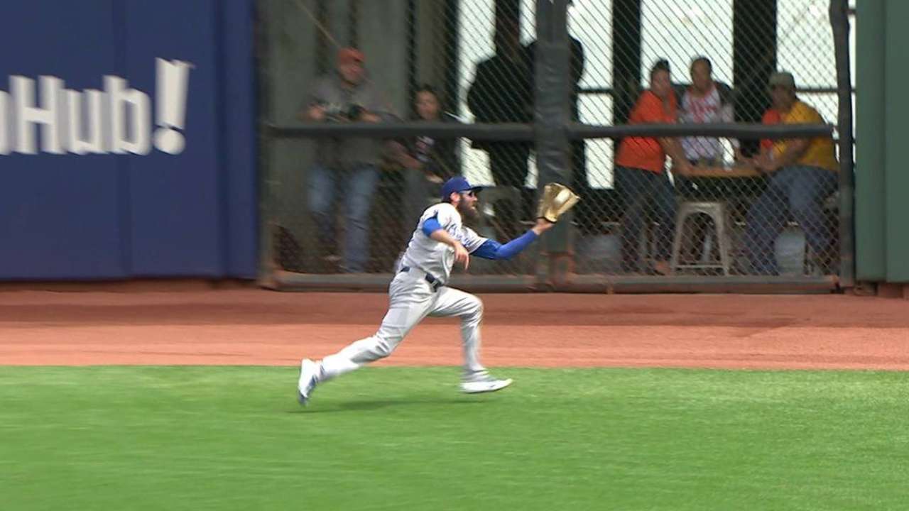 Van Slyke on track for Sunday return