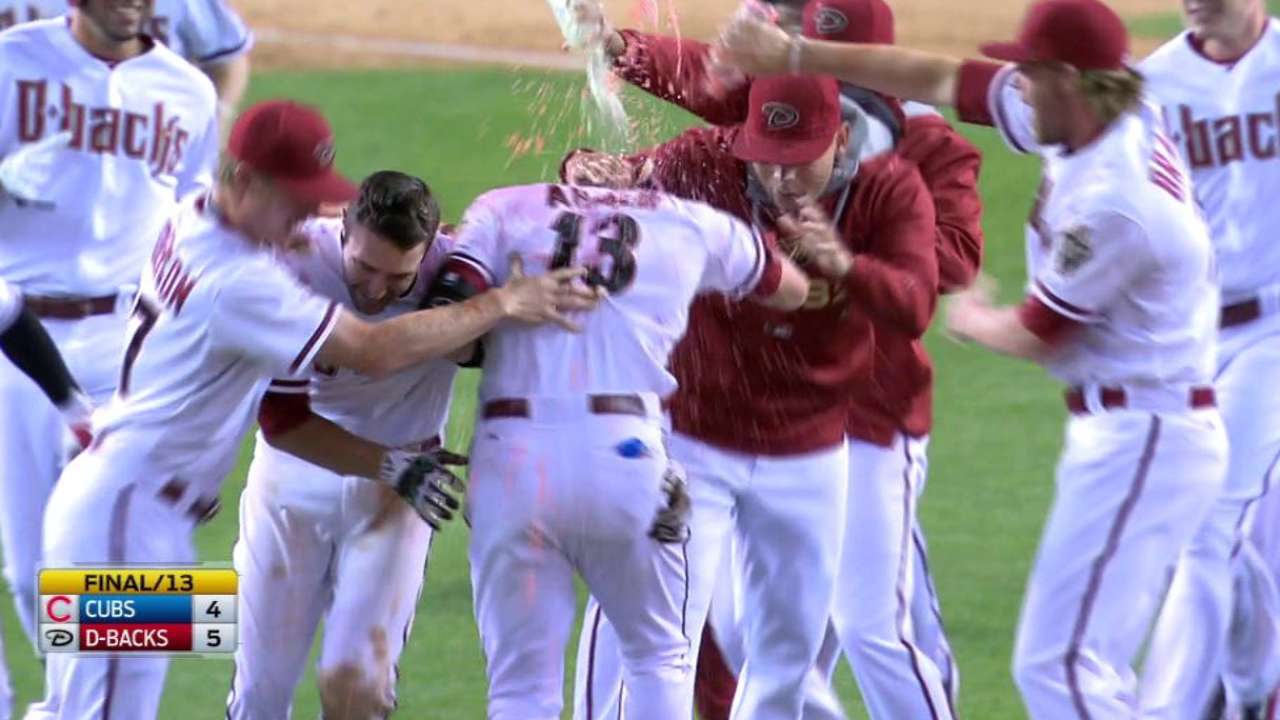 Hit de Ahmed da triunfo a D-backs en 13 entradas