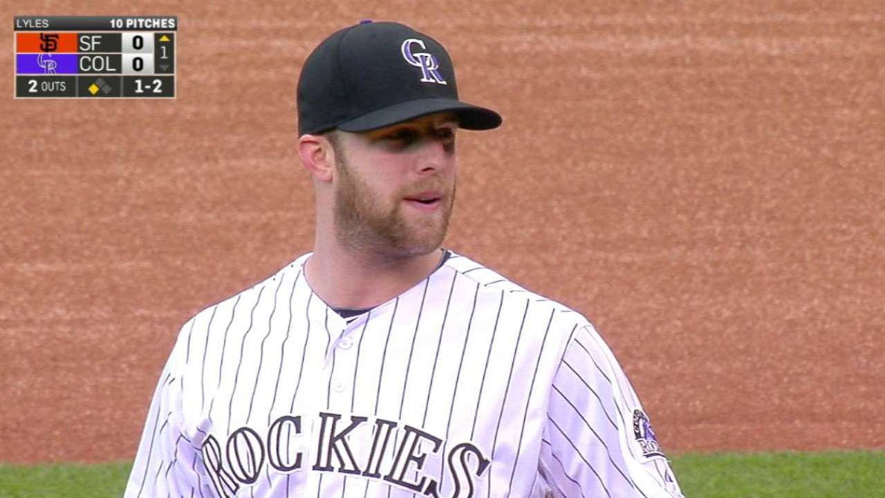 Lyles maneuvers out of trouble
