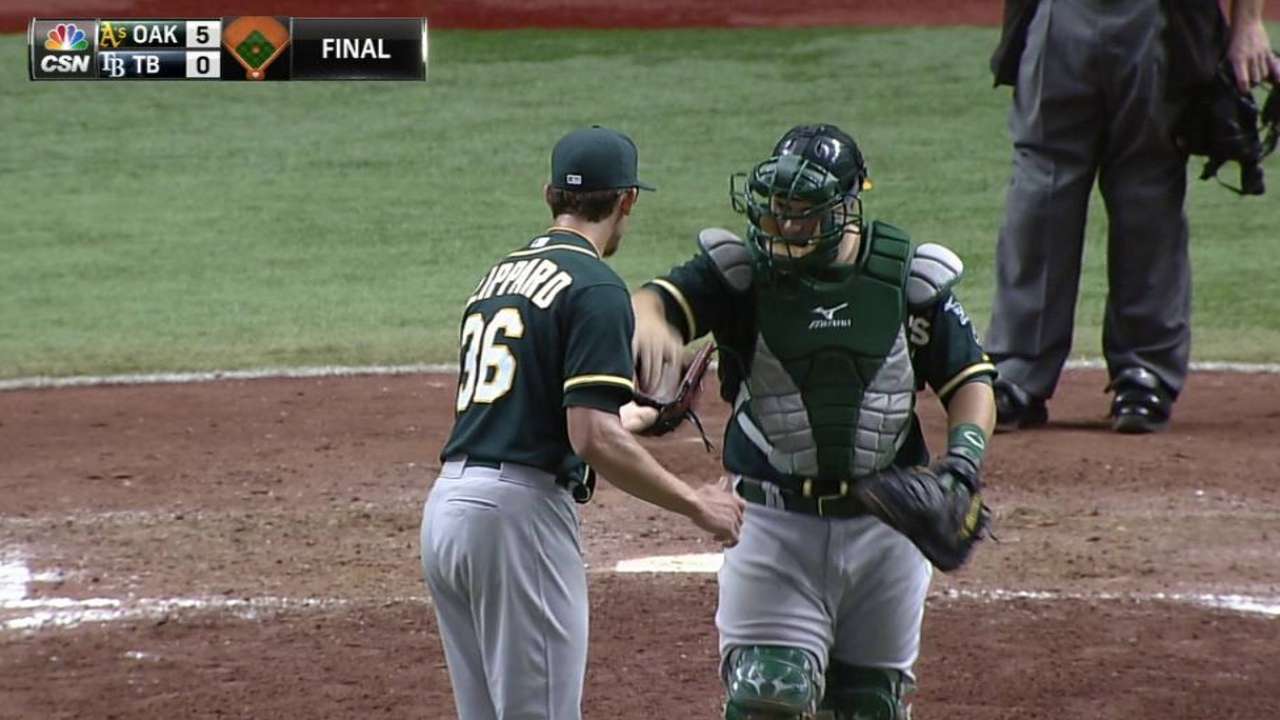 Clippard locks it down