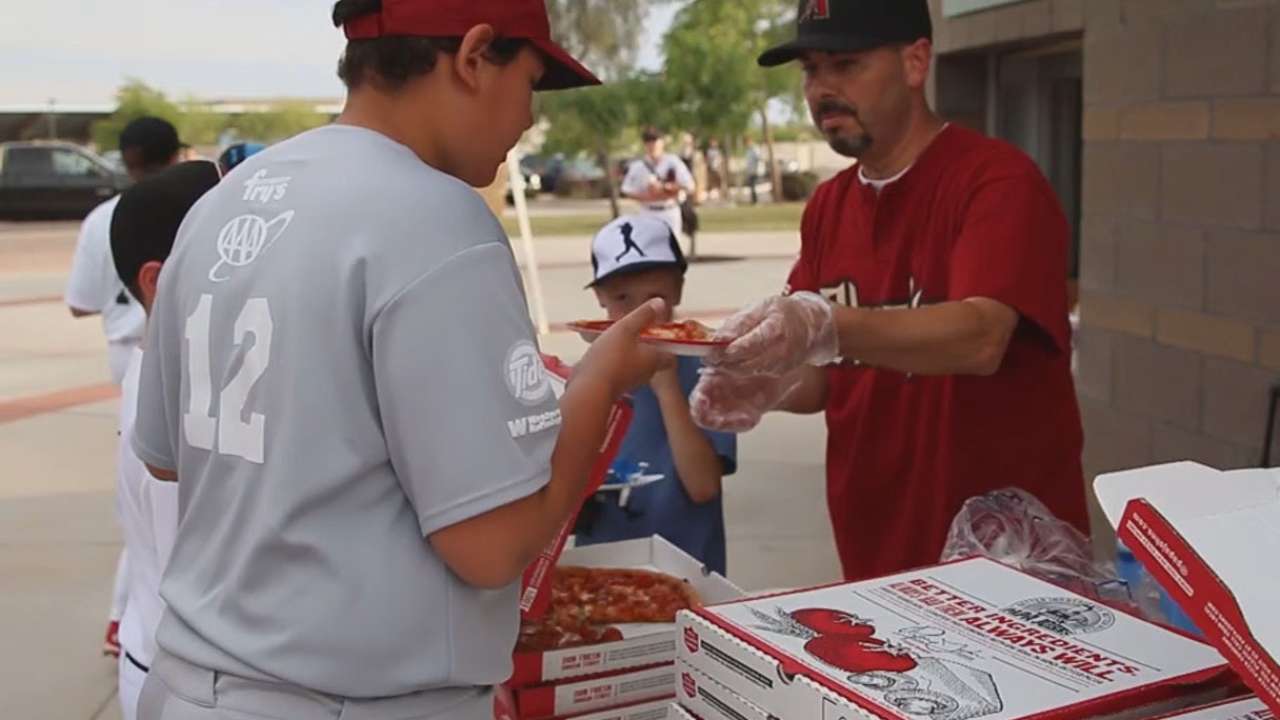 Goodyear Little Leaguers get surprise visit from D-backs