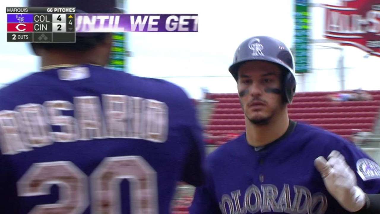 Rockies triunfan y extienden sequía de Rojos