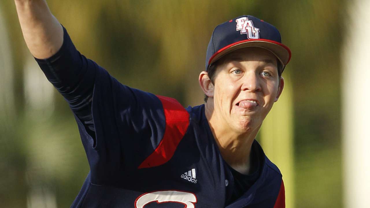Pirates focusing on college players in Draft
