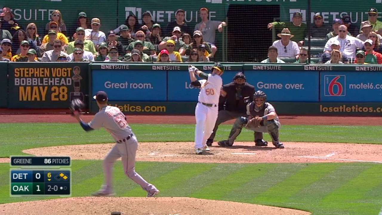 Muncy's RBI double