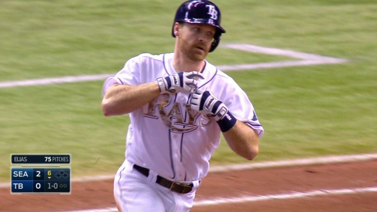 Forsythe's solo homer