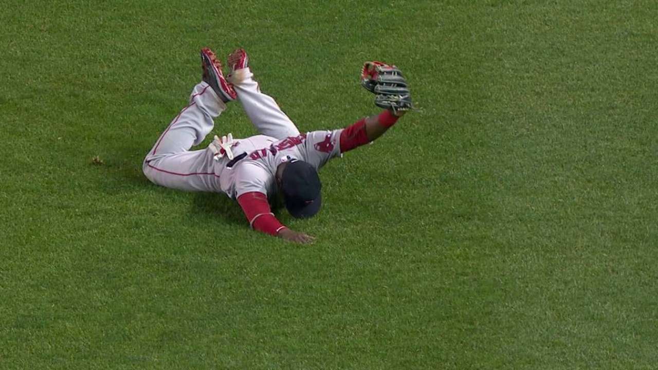 Castillo robs Suzuki again