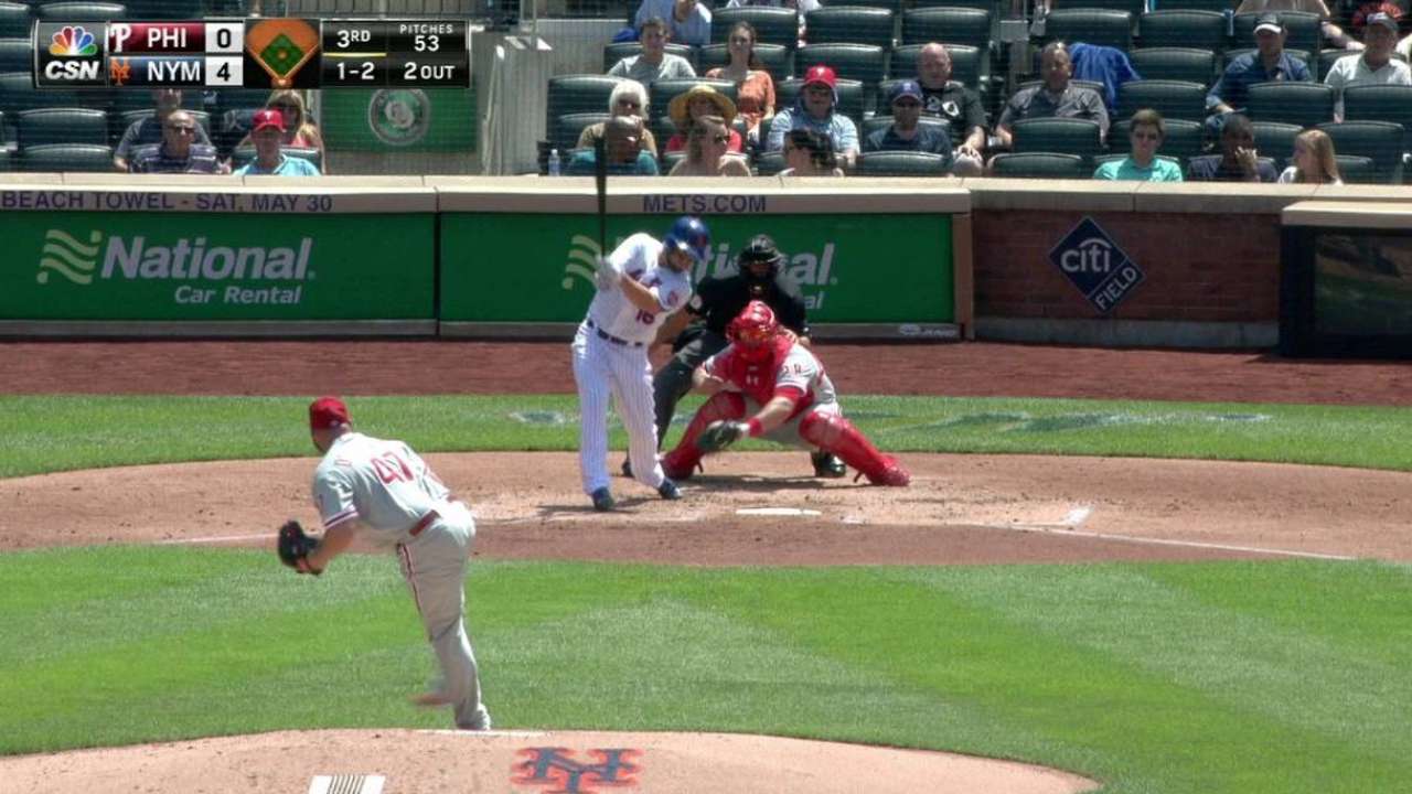 O'Sullivan whiffs Muno
