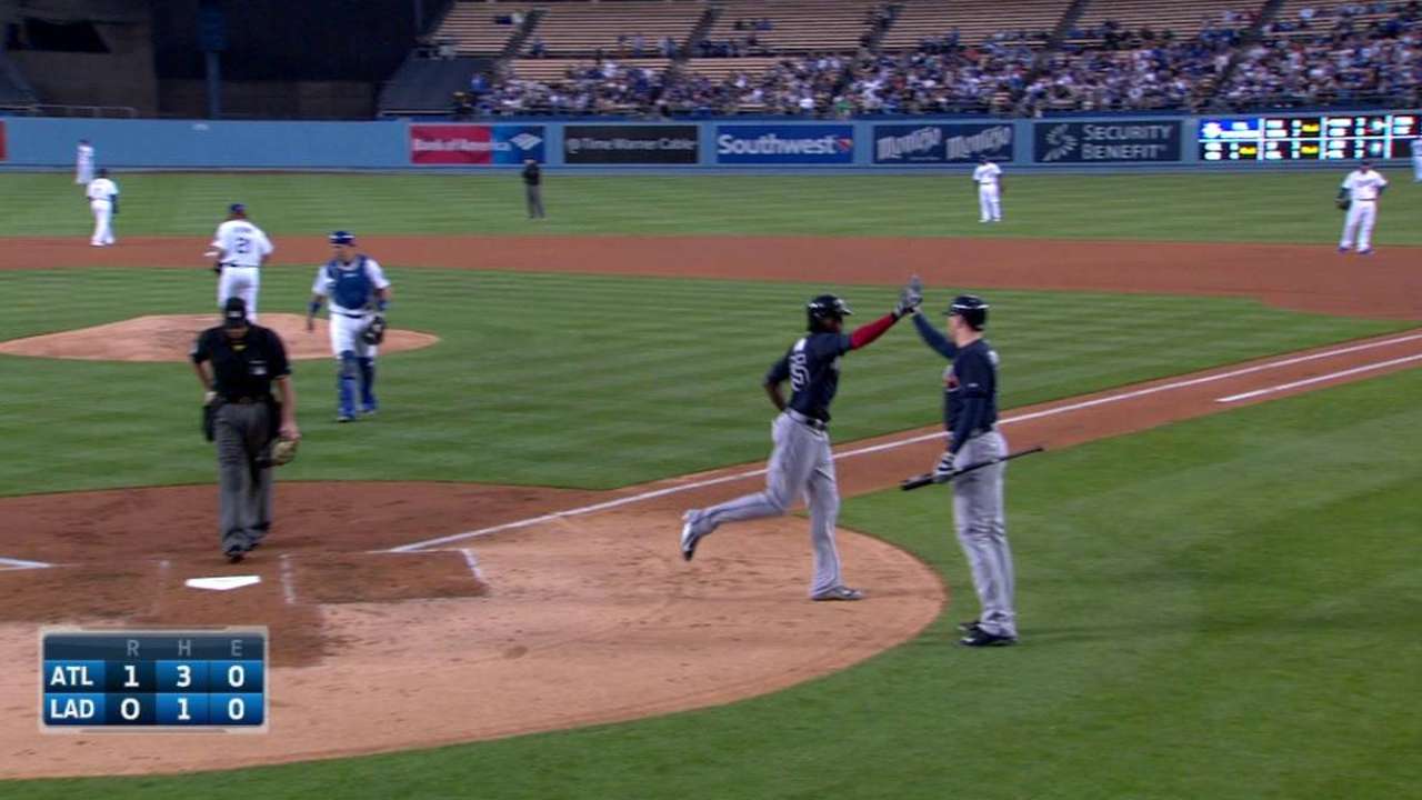 Simmons y Maybin guían a Bravos sobre Dodgers