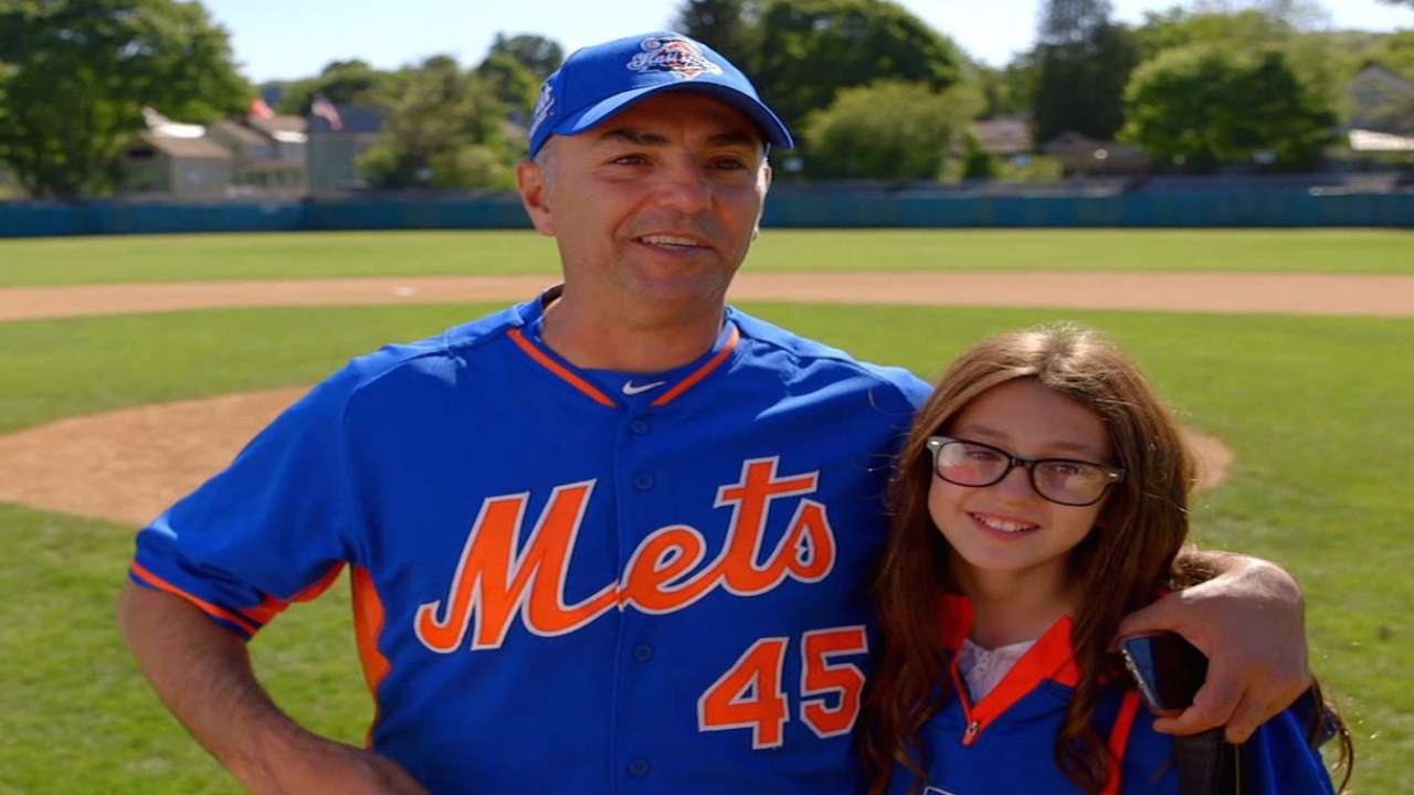 Former stars show their stuff in HOF Classic
