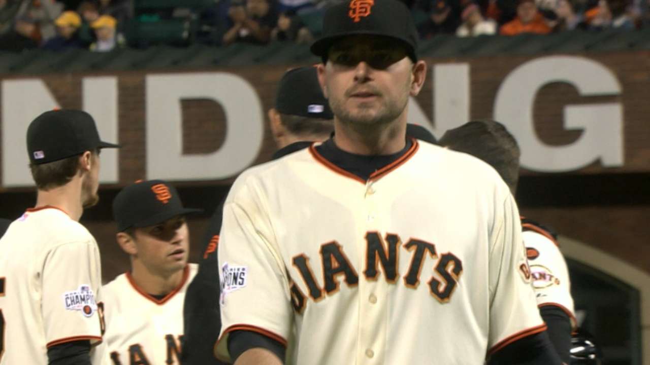 Heston right at home in dialing win at AT&T