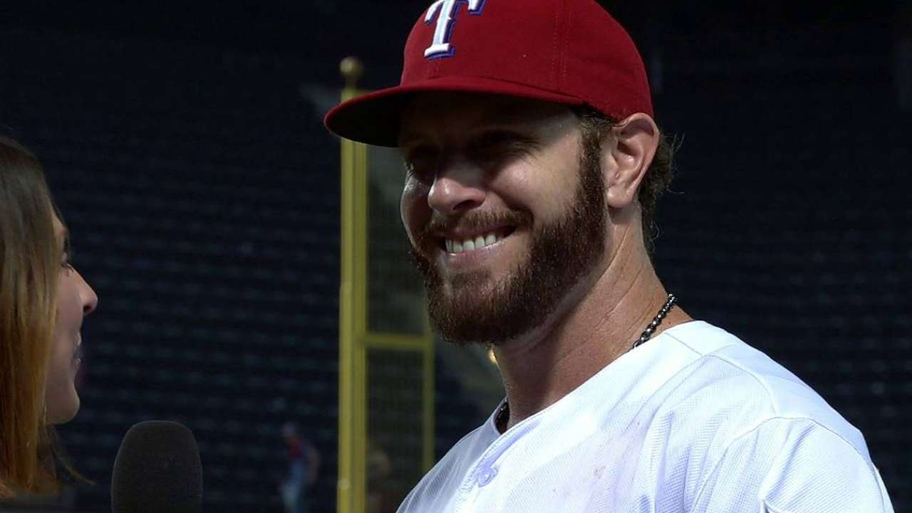 Facing knuckler cures what ails Hamilton