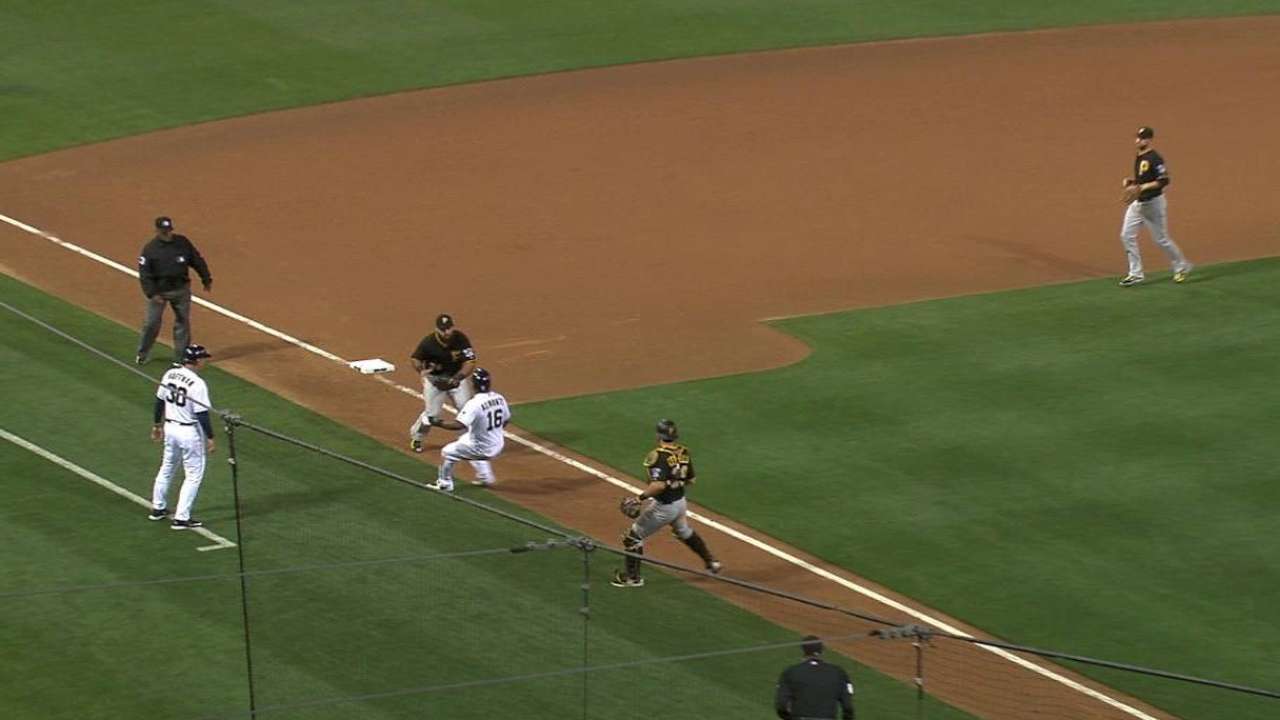 Rundown nabs Almonte