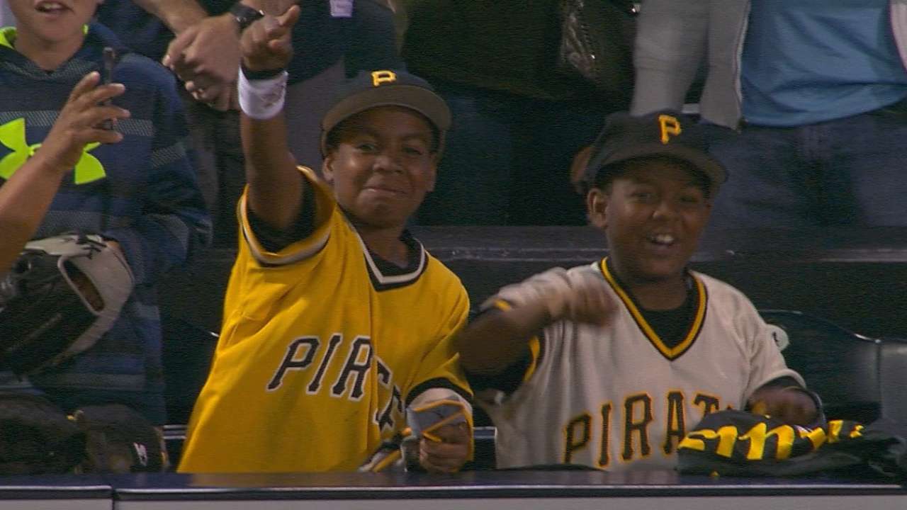 Cutch shows love to Bucs fans