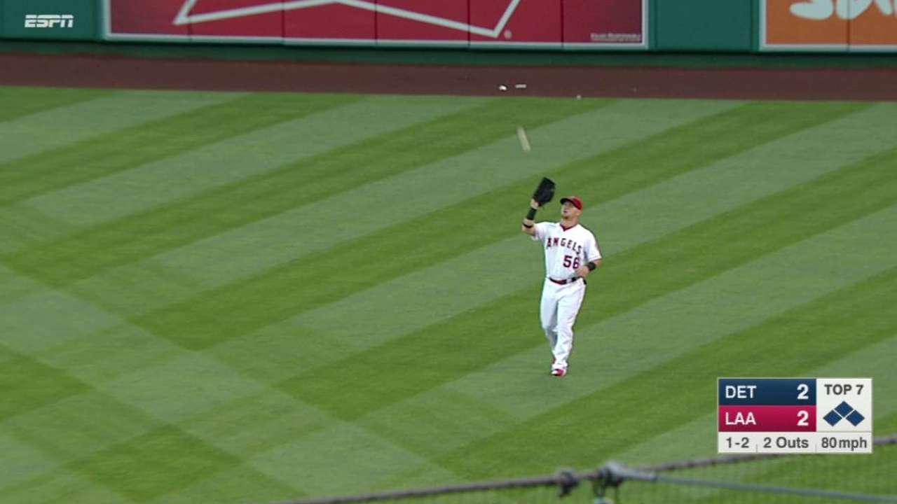 Bedrosian escapes a jam