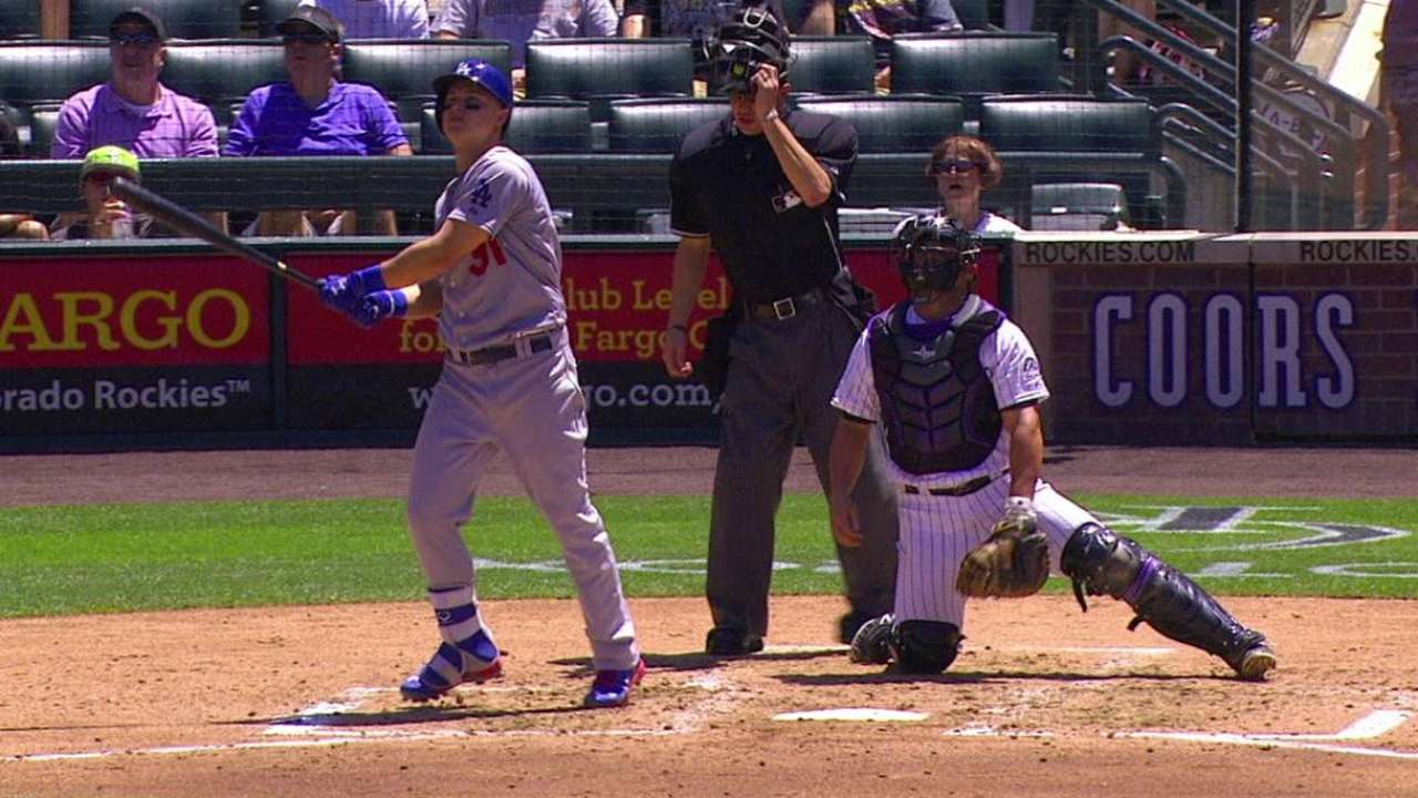 Dodgers caen vs. Rockies pese a otro HR de Pederson