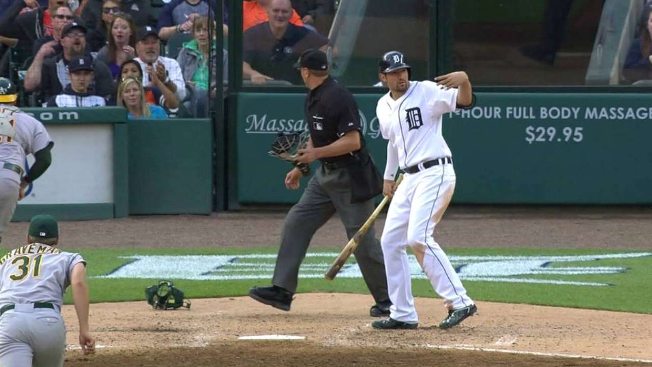 Miggy scores on wild pitch