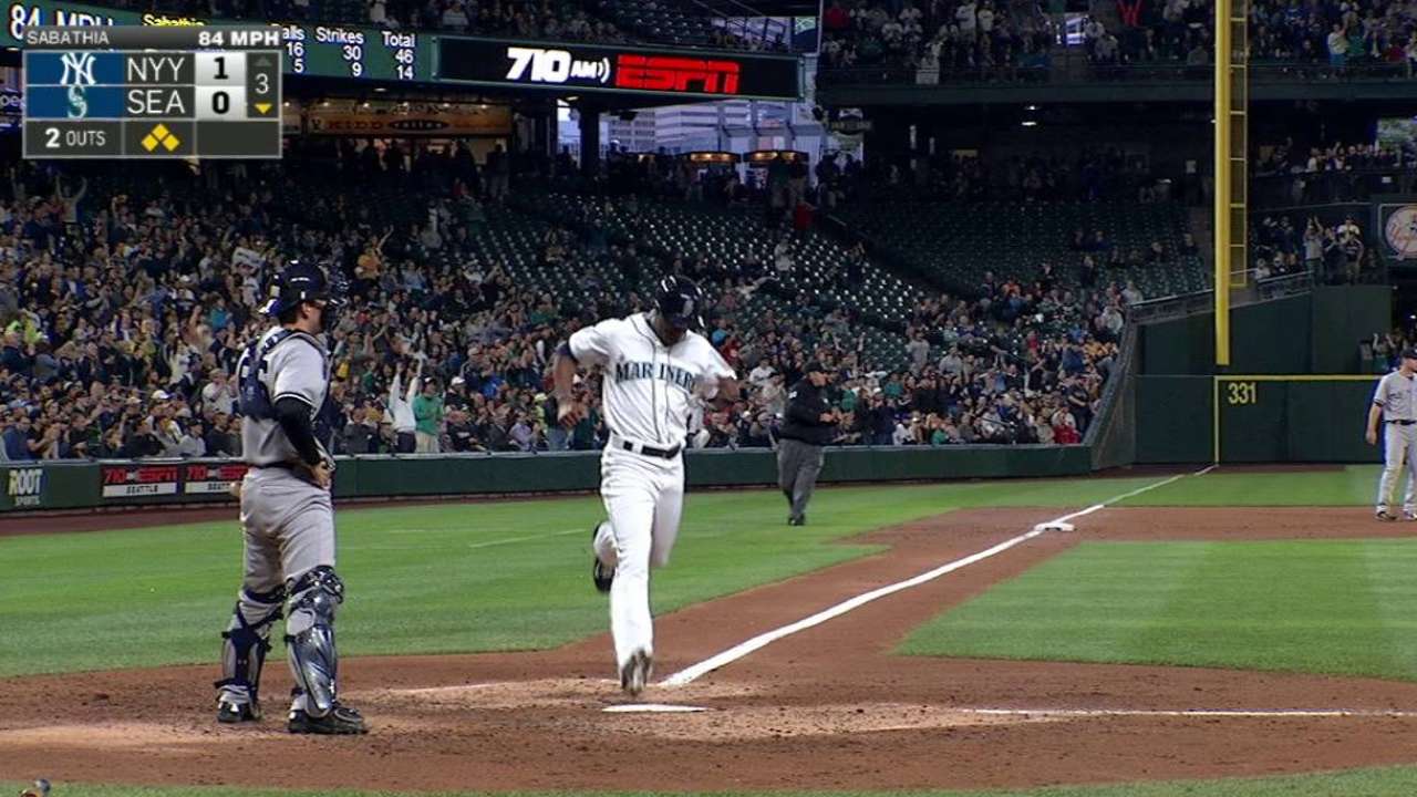 Cruz's RBI single