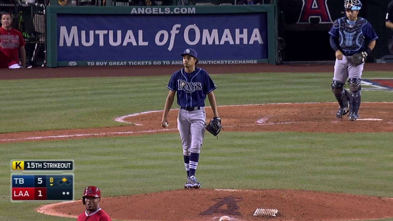 Archer poncha a 15 y Rays se imponen a Angelinos