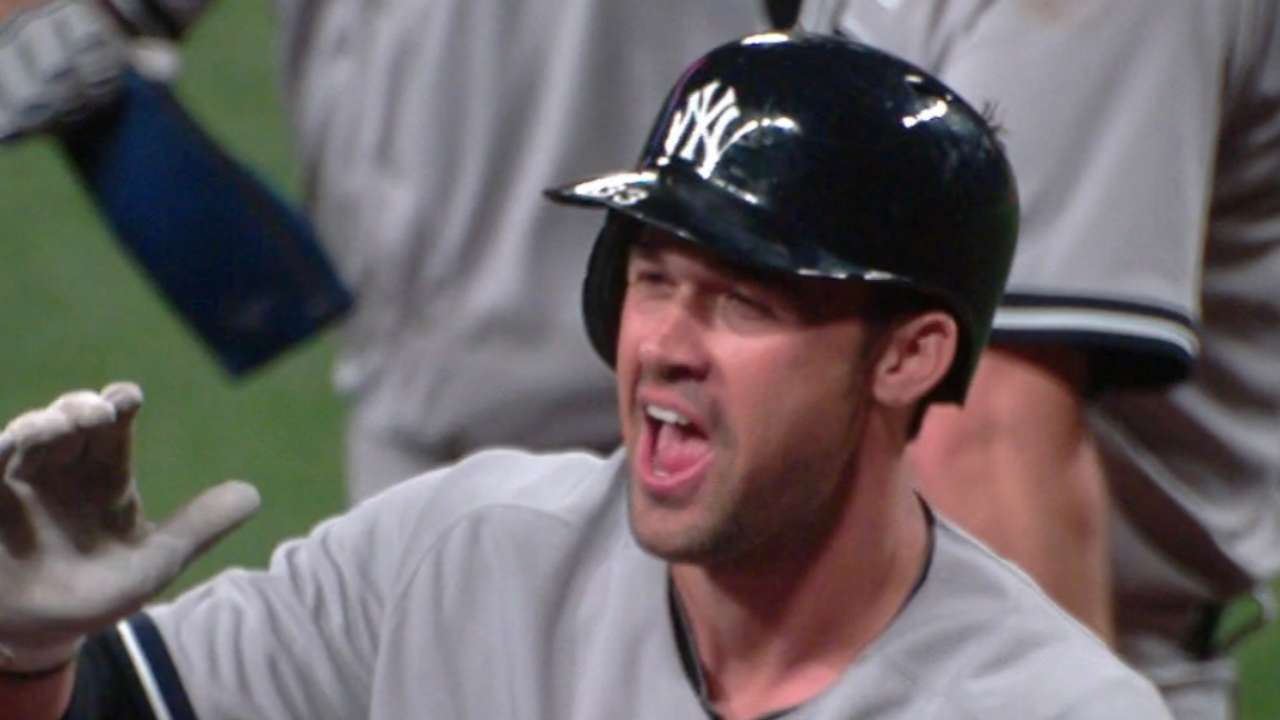 Jones, Drew lead Yanks to comeback victory