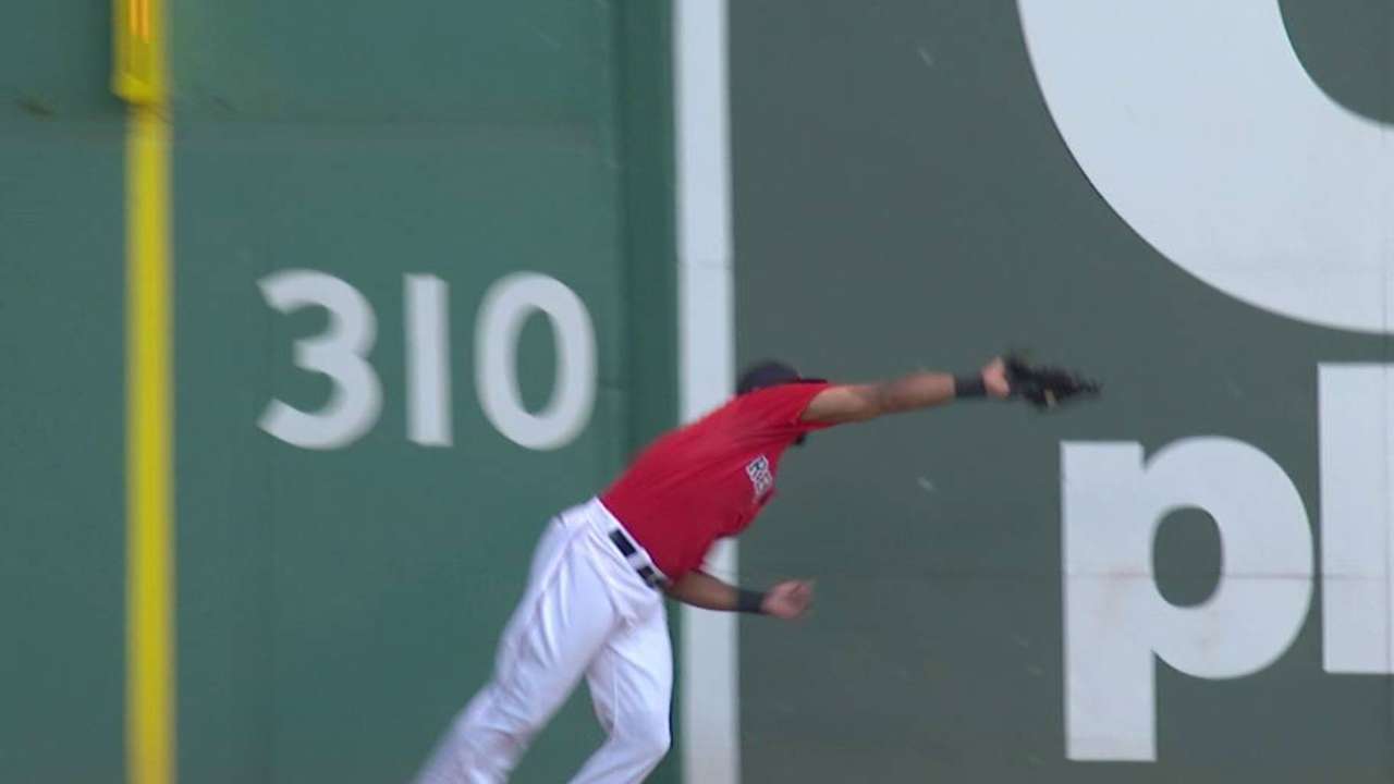 Cards add Peguero to Spring Training camp