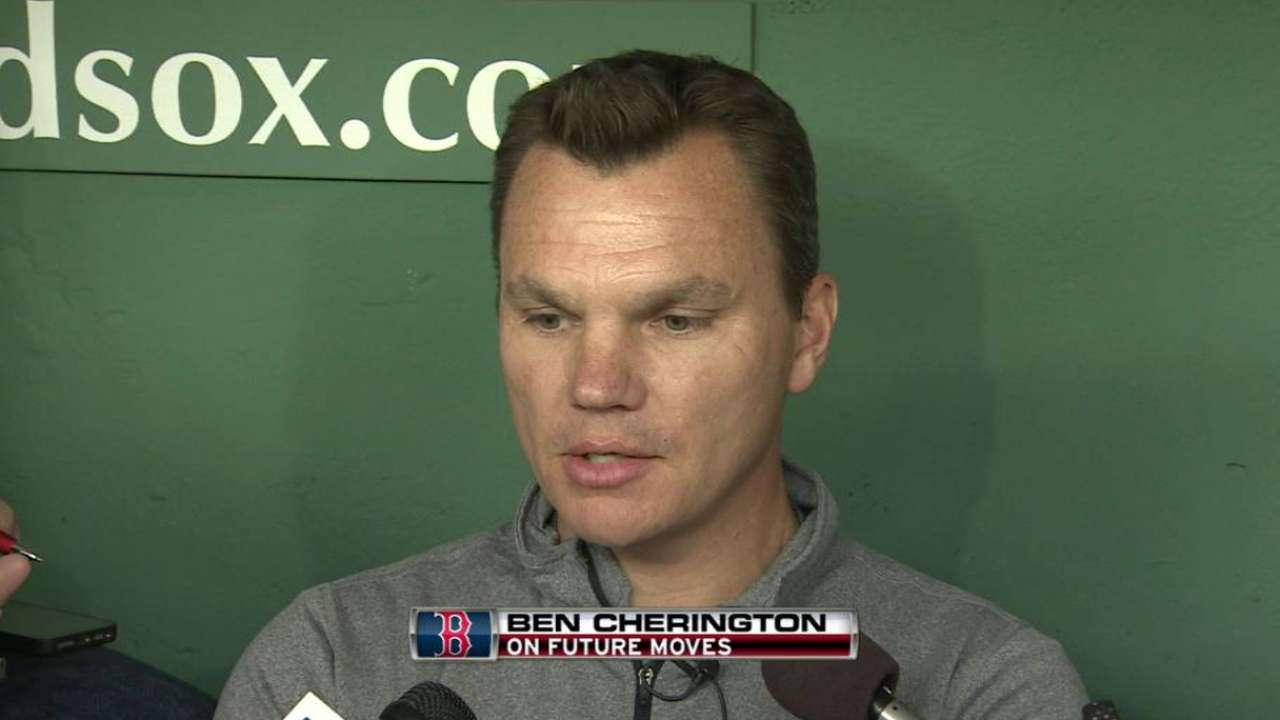 Despite miscues, Sox stand by Panda, Hanley