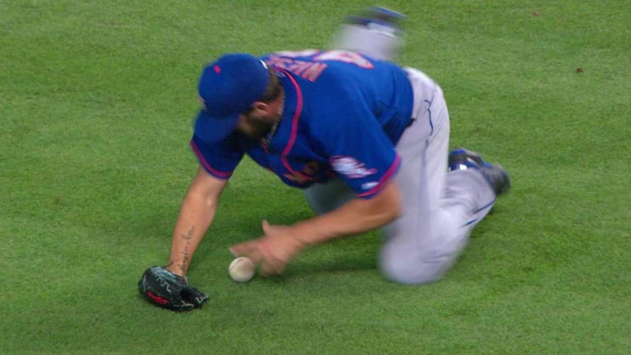 Niese's magnificent diving play