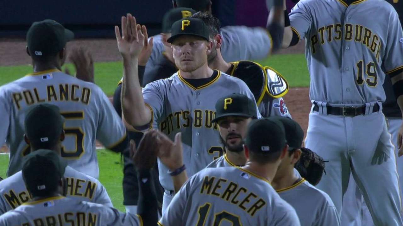Melancon notches the save