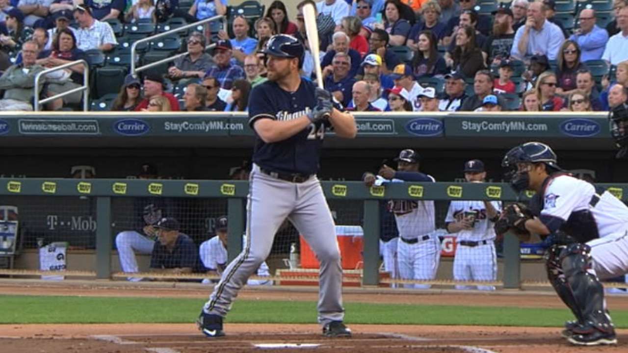 Lind's 6 RBIs lead Brewers over Twins