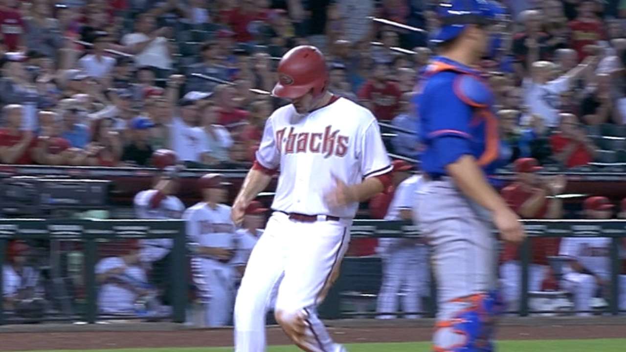 D-backs score four in the 8th