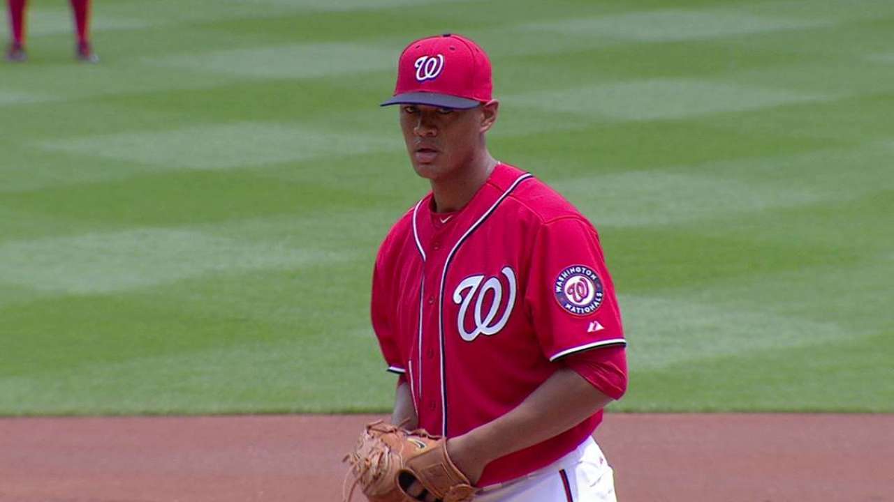 Ross fans Fowler in debut