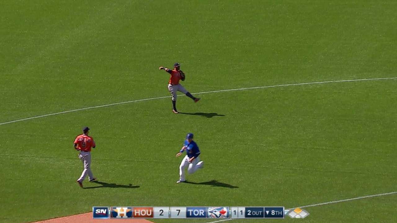 Villar's off-balance throw