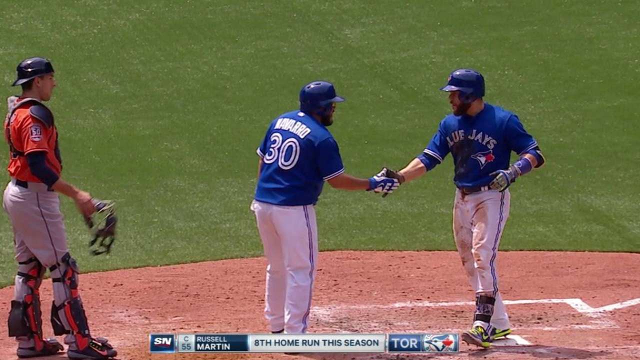 Martin's two-run homer