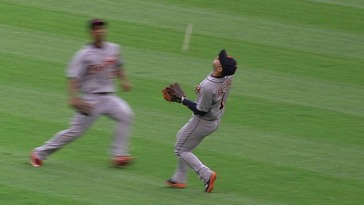 Iglesias' terrific catch