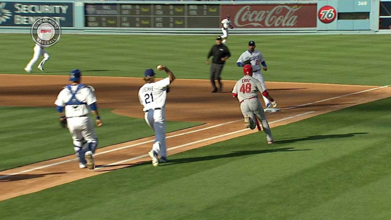 Greinke can only watch as Cardinals rally