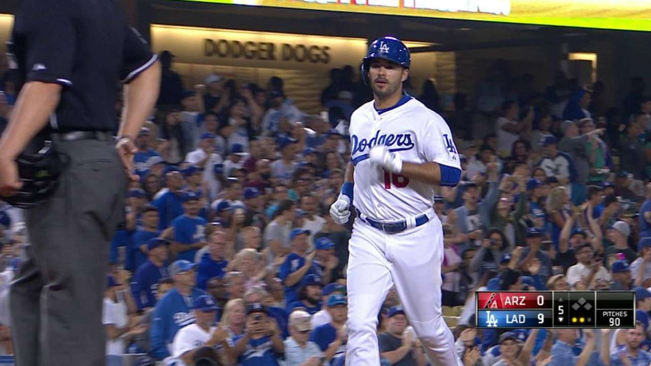Ethier in familiar position as LA gets healthy