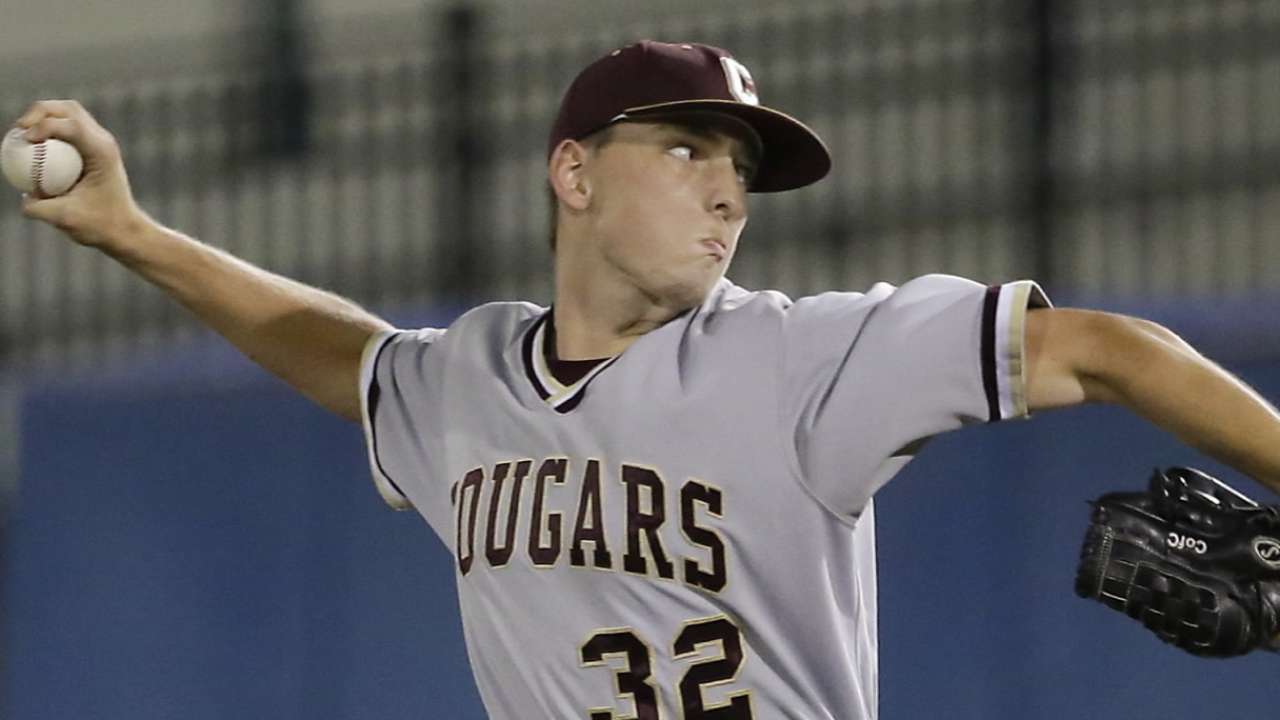 D-backs snag Gold Spikes finalist to start Day 2