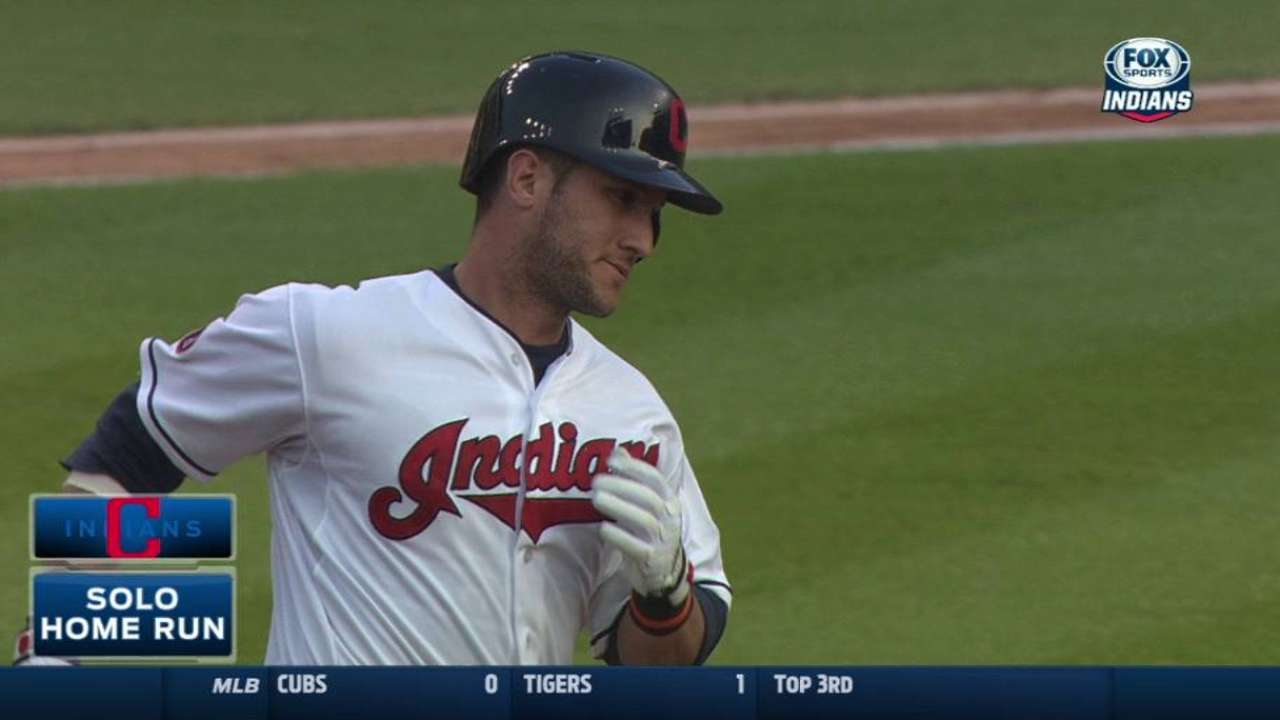 Gomes' solo homer